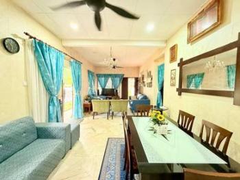 House at Warisan Puteri, Sikamat, Sikamat, photo 6