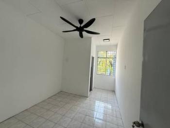 House at Intan Perdana, Port Dickson, photo 6