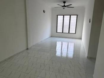 Flat at Bandar Baru Permas Jaya, Permas Jaya, photo 1