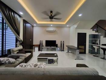 Rumah di Taman Bayu Puteri @ Jalan Bayu Puteri, Johor Bahru, foto 2