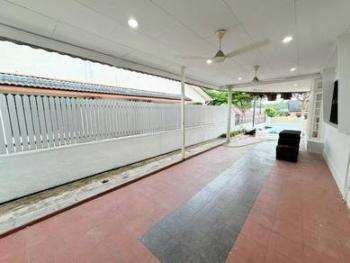 Banglo di Kebun Teh @ Jalan Kemunting, Johor Bahru, foto 4