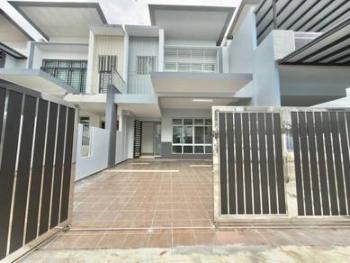 Rumah di Taman Nusa Sentral, Iskandar Puteri, foto 1