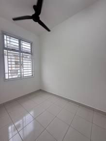 House at Jalan Puyuh, Kulai, photo 4
