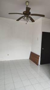 Rumah di Taman Putri, Kulai, foto 5