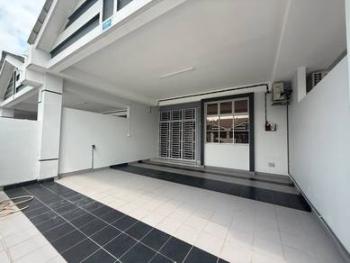 House at Jalan Puyuh, Kulai, photo 1