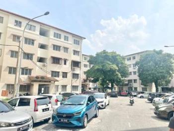 Flat at Bukit Rahman Putra, Bukit Rahman Putra, photo 3