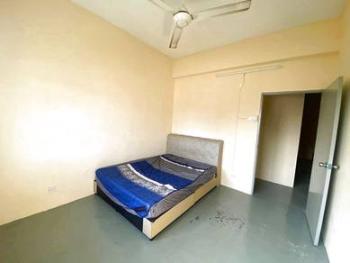 Flat at Taman Putra Kajang, Kajang, photo 3