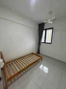 Kondominium di Ideal Venice, Gelugor, foto 6