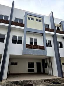 House at Kingfisher Cove, Kota Kinabalu, photo 1