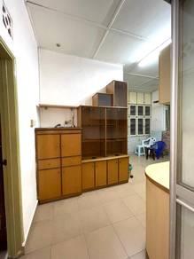 Taman Sri Tebrau, Johor Bahru的房屋，照片8