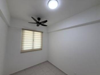Condominium at Ideal Venice residency, Gelugor, photo 4