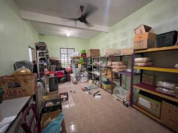 Rumah di Jalan Sri Putri, Taman Putri, Kulai, foto 9