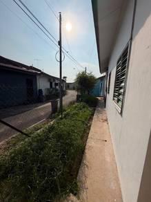 House at No 8141 Jalan Merak 11, Kulai, photo 9
