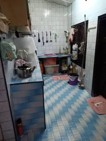 Kitchen – House at Taman Zamrud, Ulu Tiram, photo 3