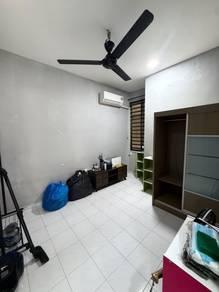 Rumah di Jalan Senai Utama @ Taman Senai Utama, Senai, foto 1