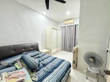 Rumah di Taman Megah Ria, Masai, foto 10