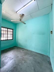 Flat at Taman Tampoi Utama, Jalan Titiwangsa, Johor Bahru, photo 6