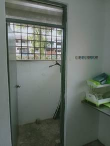 Balkoni – Pangsapuri di Jalan Nibong 28, Tebrau, foto 5
