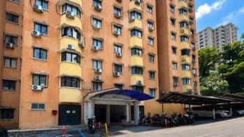 Apartmen di Aman Puri, Kepong, foto 8