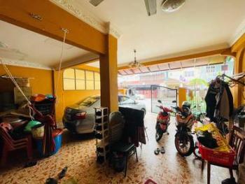 House at Jalan Adenium, Bukit Beruntung, photo 4