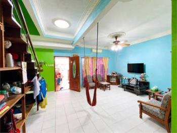 House at Jalan Adenium, Bukit Beruntung, photo 5