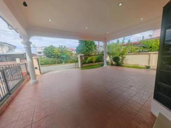 Taman Ria, Jln Lintas, Kota Kinabalu的房屋，照片4