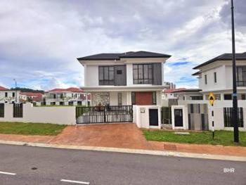Bungalow at Alam Sari, Bangi, photo 1