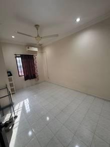 Rumah di Jalan Permas 15, Permas Jaya, foto 4