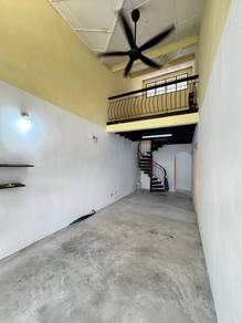 House at Taman Molek, Tebrau, photo 1