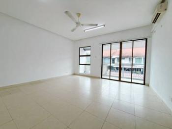 Rumah di Dato Onn @ Jalan Perjiranan 11, Tebrau, foto 10