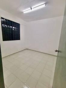 Flat at Block 10 @ Taman Ungku Tun Aminah, Skudai, photo 6