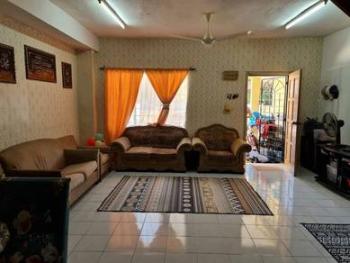 House at Jalan Hijau, Rawang, photo 1