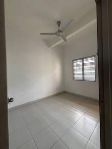House at Aman Putri U17, Sungai Buloh, photo 10