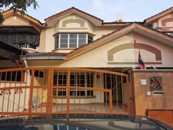 Rumah di Taman Desa Mewah, Semenyih, foto 1