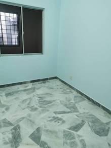 Rumah di Taman Desa Mewah, Semenyih, foto 6