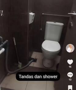 Bathroom – Room at Presint 15, Putrajaya, photo 10