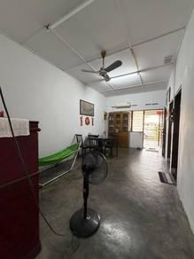 Living & dining – House at Jalan Belumut, Johor Bahru, photo 2