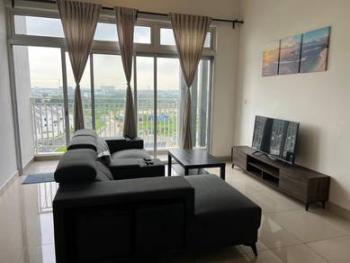 客厅/饭厅 – Greenfield Regency, Johor Bahru的公寓，照片3
