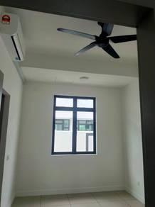 Jalan Perjiranan 8, Johor Bahru的房屋，照片3