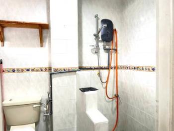 Bilik air – Bilik di Taman Megah SS24, Petaling Jaya, foto 10