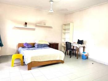Bilik tidur – Bilik di Taman Megah SS24, Petaling Jaya, foto 3