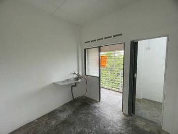 Taman Sri Kluang, Kluang的平层住宅，照片8