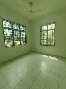 Rumah di Taman Cheng Baru, Cheng, foto 9