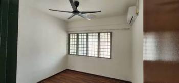Bedroom – House at Taman Pelangi, Jalan Nila, Johor Bahru, photo 9