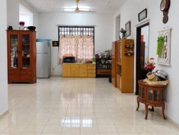 Bungalow at JLN SERI IMPIAN 9/11, Kluang, photo 9