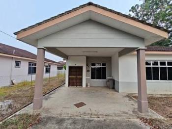 Bungalow at JLN SERI IMPIAN 9/11, Kluang, photo 3