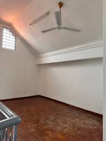 Bedroom – House at Jalan Beringin 1x, Masai, photo 7