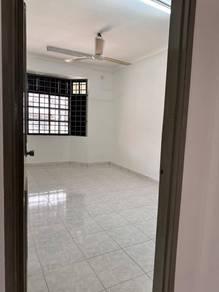 Bedroom – House at Jalan Beringin 1x, Masai, photo 9