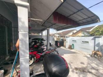 House at Jalan Api-Api, Taman Megah Ria, Johor Bahru, photo 4