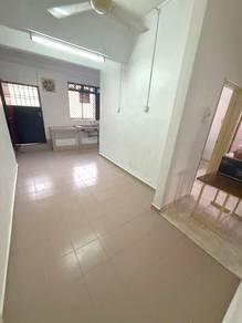 House at Taman Molek, Johor Bahru, photo 4